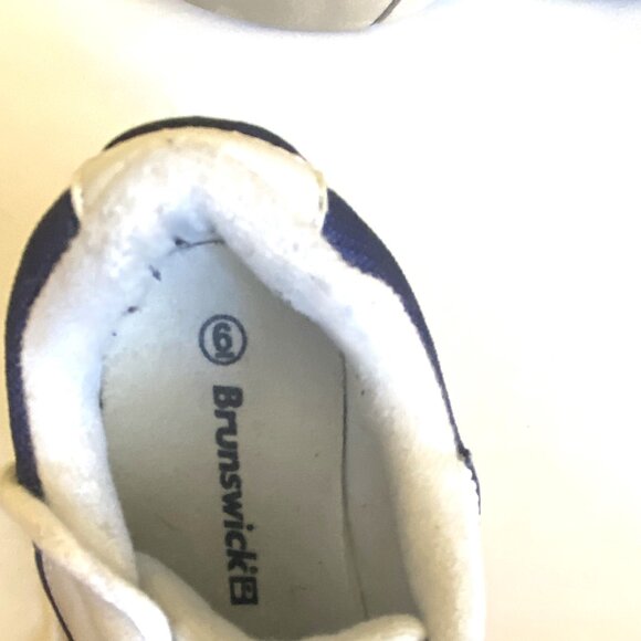 Brunswick Bowling Shoes - Picture 4 of 5
